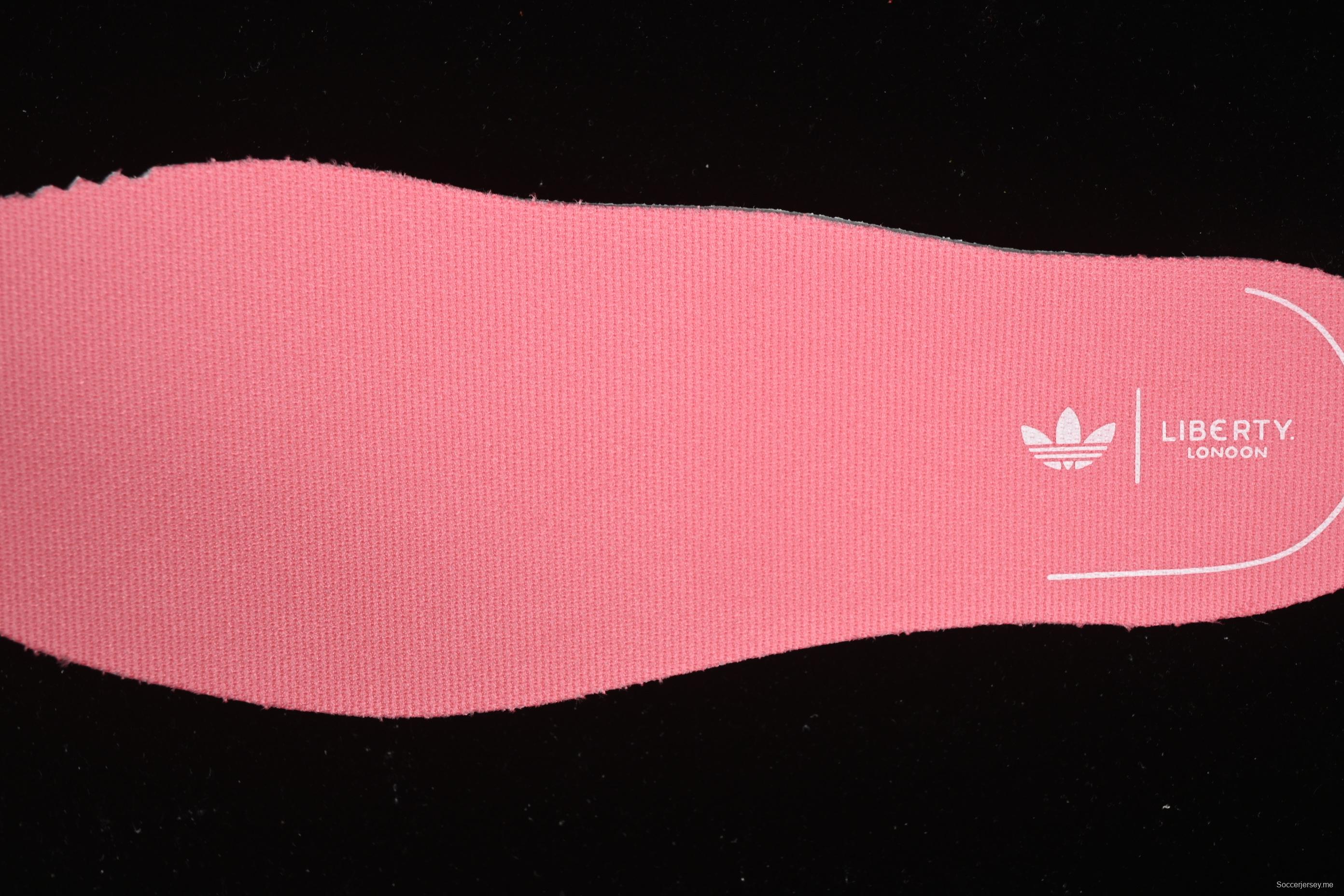 أديداس سامبا أو جي من أديداس سنيكرز كاجوال للنساء - JI0280