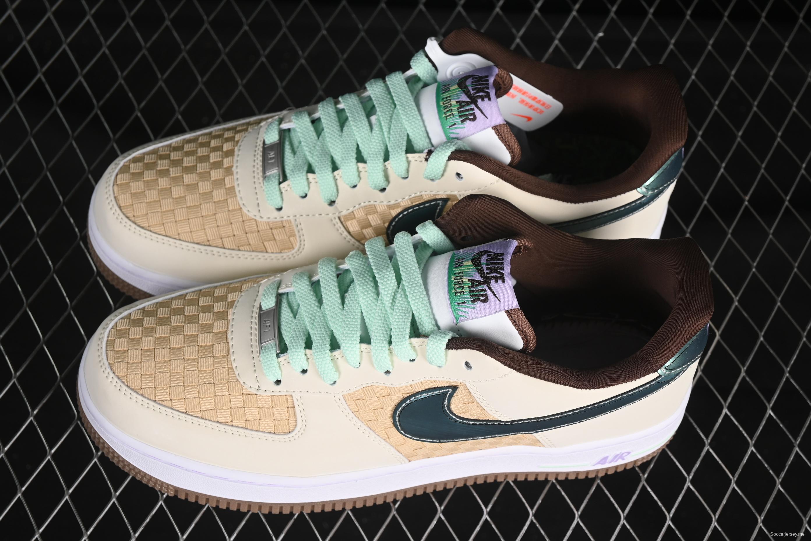 حذاء رياضي نايك اير فورس 1'07 منخفض كاجوال مع وسادة هوائية كاملة الطول - IB5722-100