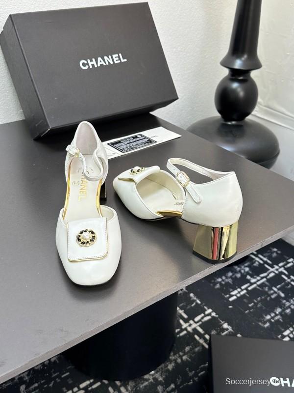 2025 Women Chanel White Leather Chunky Heel Metal Decoration LY00360