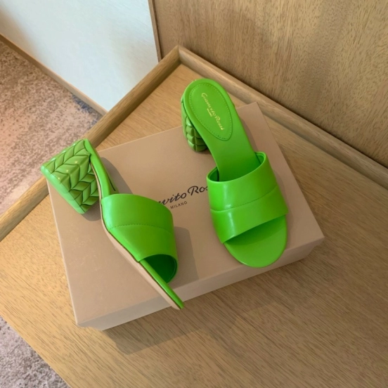 2025 Women Gianvito Rossi Green Leather Slippers KFY00260