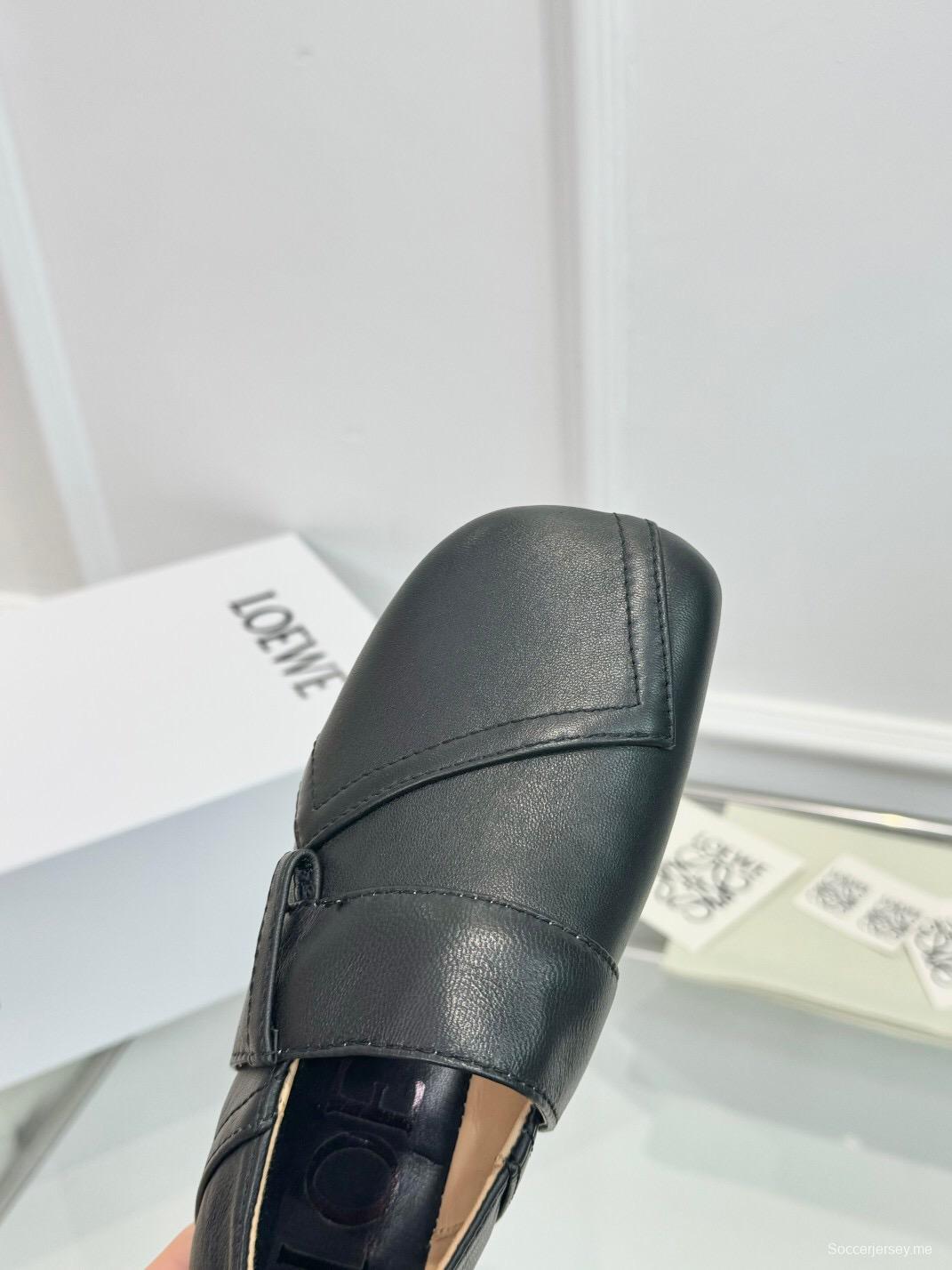 2025 Women Loewe Black Leather Loafers LY00291