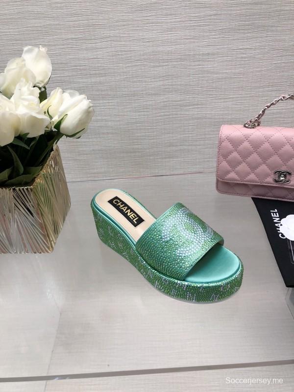 2025 Women Chanel Green Leather Slippers