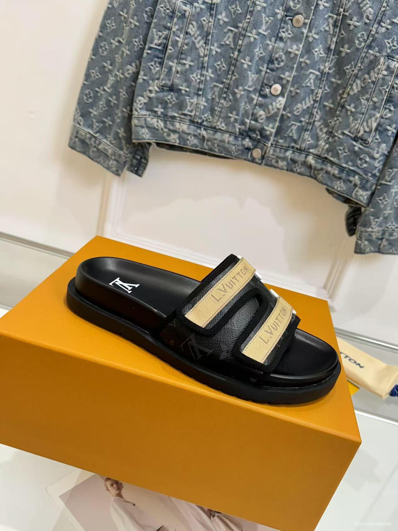 2025 Slippers Louis Vuitton Black Beige Leather Mesh Slippers LY