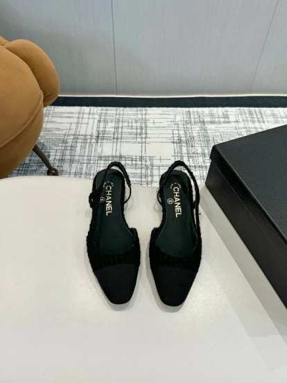 2025 Women Chanel Black Leather Bouclé Ballet Flats LY00240