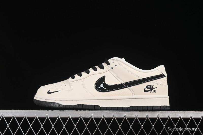 حذاء تزلج نايك SB Dunk Low Anniversary المخصص للذكرى السنوية المنخفضة - LW1818-118