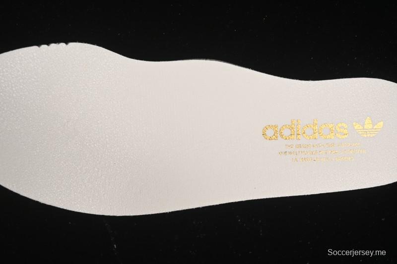 حذاء التزلج المنخفض المقاوم للانزلاق والمقاوم للاهتراء من أديداس أوريجينالز جازيل إندور ريترو - JS0713