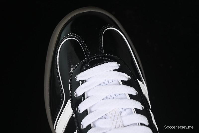 حذاء التزلج المنخفض المقاوم للانزلاق والمقاوم للاهتراء من أديداس أوريجينالز جازيل إندور ريترو - JQ8124