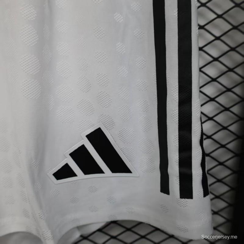 نسخة اللاعب 25/26 شورت نيوكاسل يونايتد هوم شورت 25/26