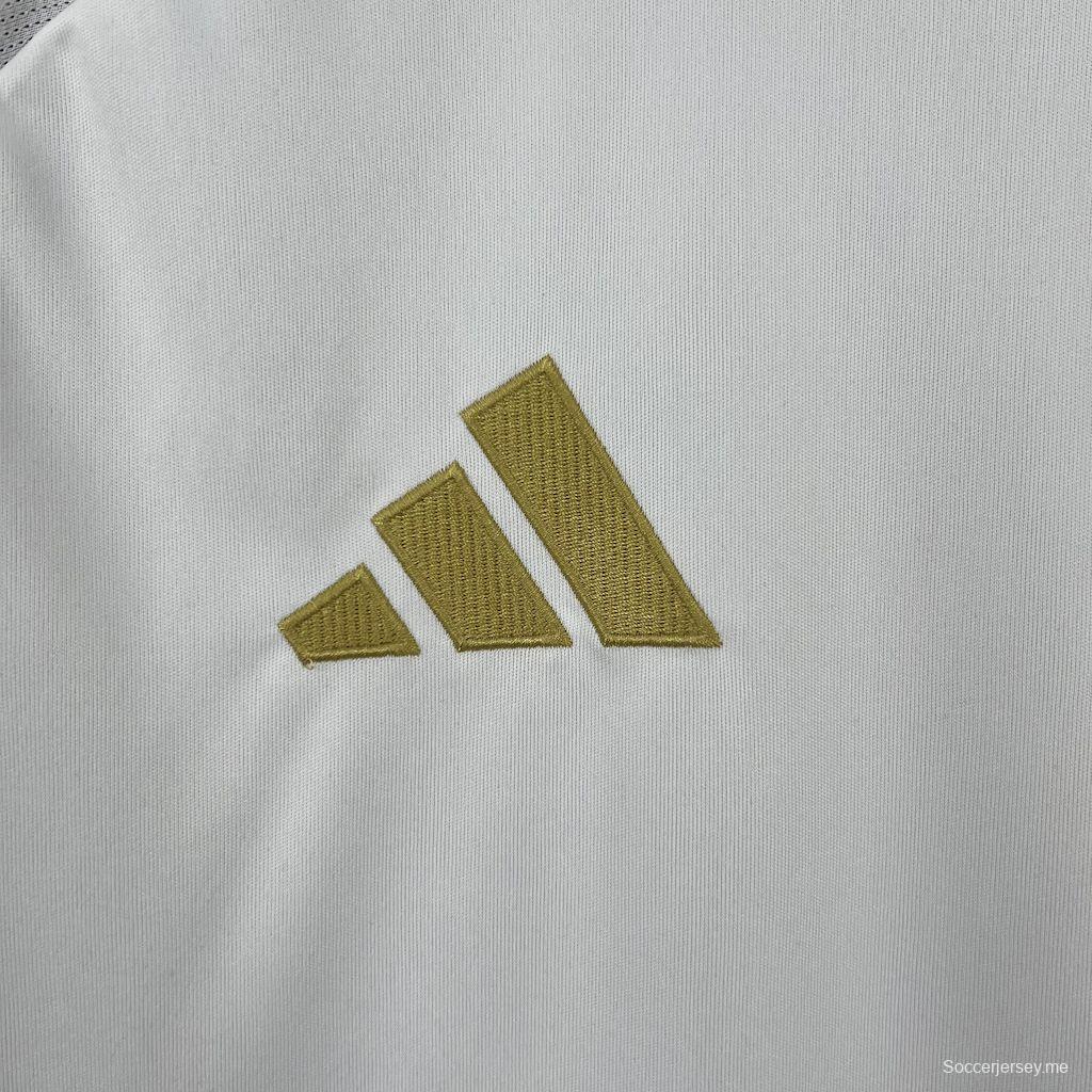 2025/26 قميص أتليتكو مينيرو خارج ملعبه 2025/26