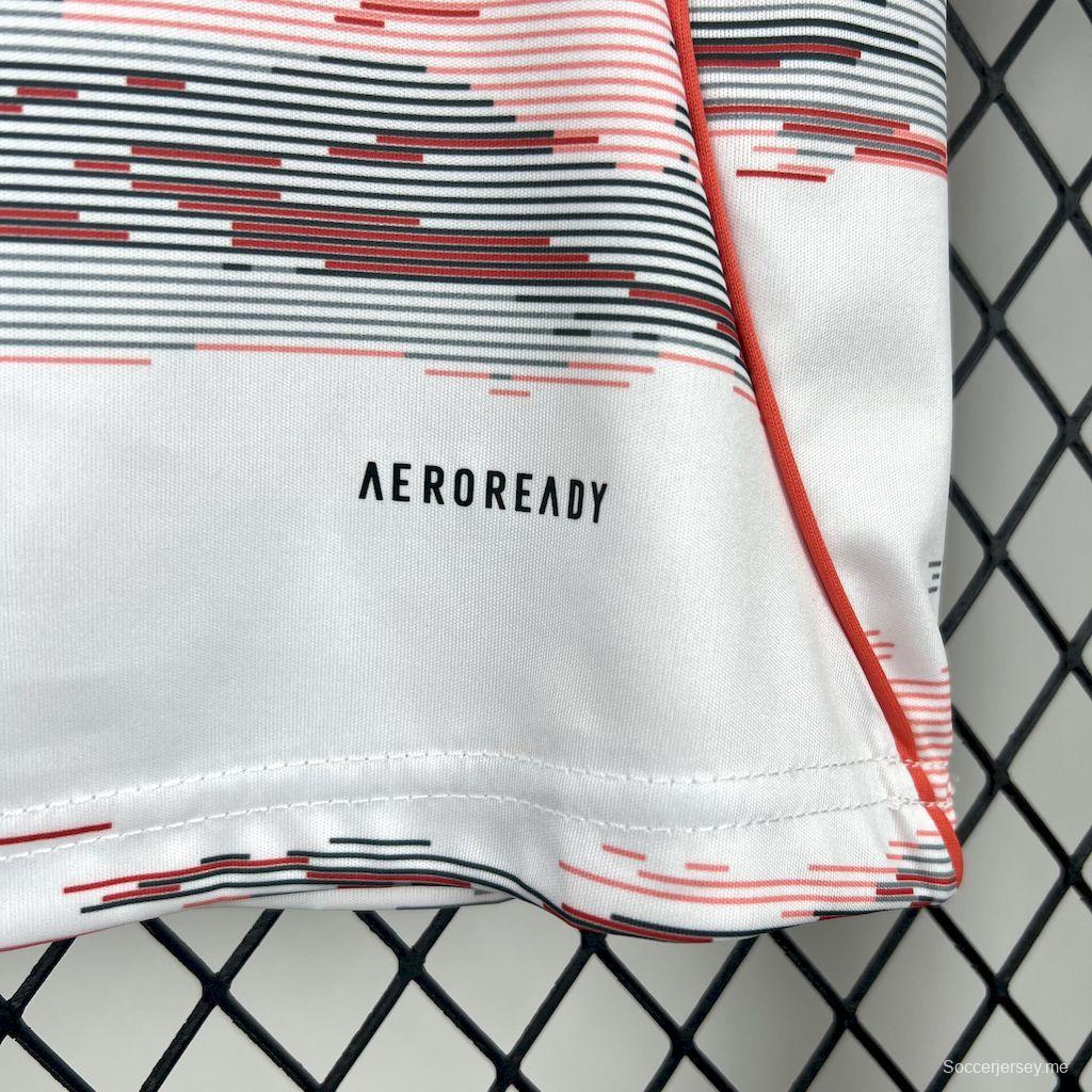 2025/25/26 قميص بايرن ميونيخ بايرن ميونيخ خارجي نسائي