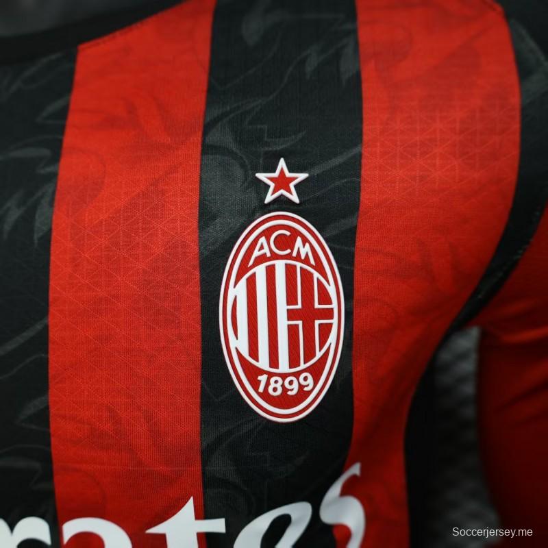 نسخة اللاعب 25/26 قميص بأكمام طويلة الأكمام من ميلان الإيطالي