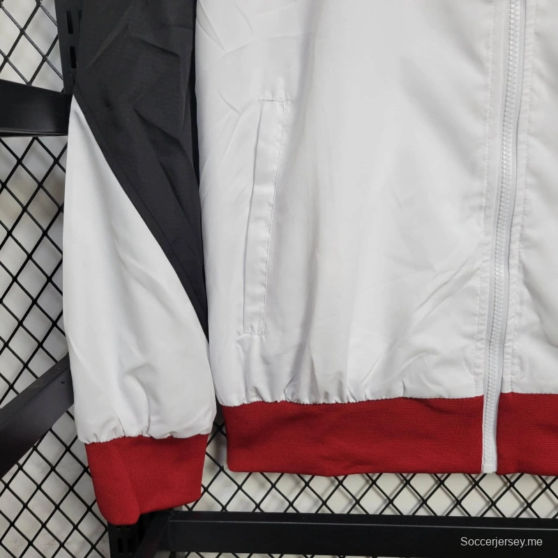 25/26 جاكيت ليفربول سترة واقية من الرياح أبيض اللون أبيض