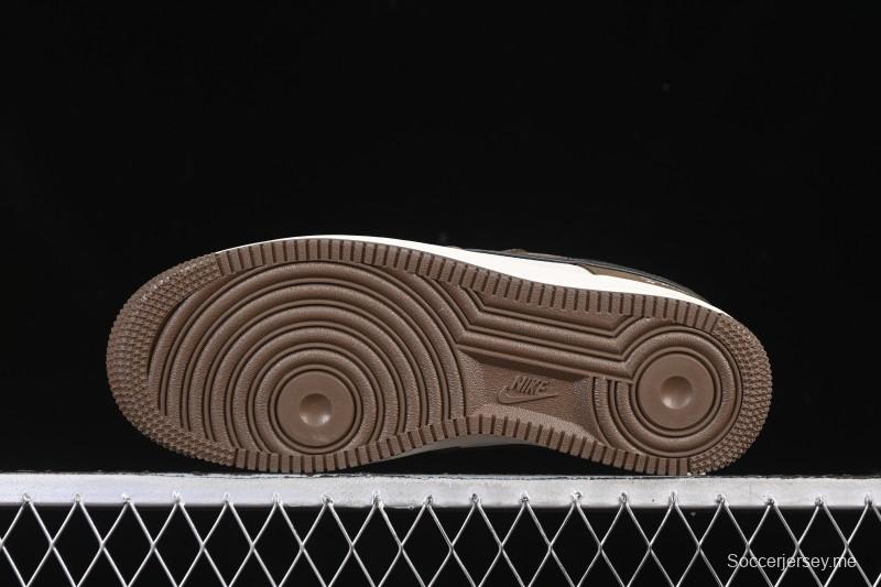 حذاء نايك اير فورس 1 '07 منخفض من نايك اير فورس 1 '07 LV Collaboration Military Force 1 '07 LV Collaboration حذاء رياضي كاجوال أخضر فضي أسود - DK0188-086