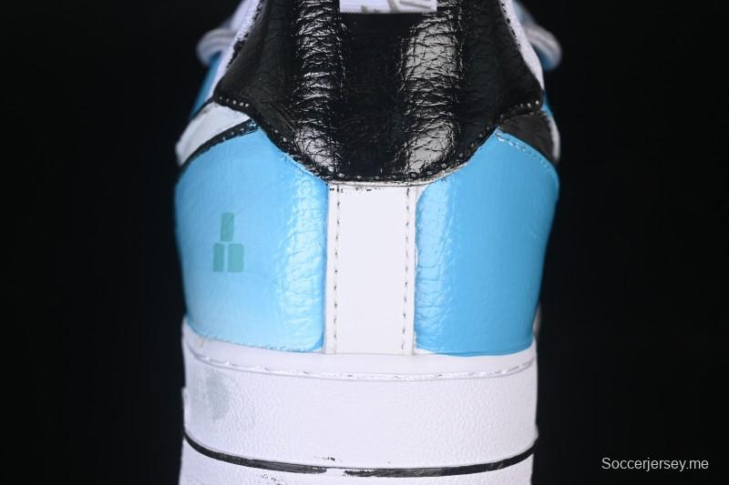 حذاء رياضي نايك اير فورس 1'07 منخفض مرسوم باليد باللون الأزرق الكهربائي الكاجوال - FB8917-300