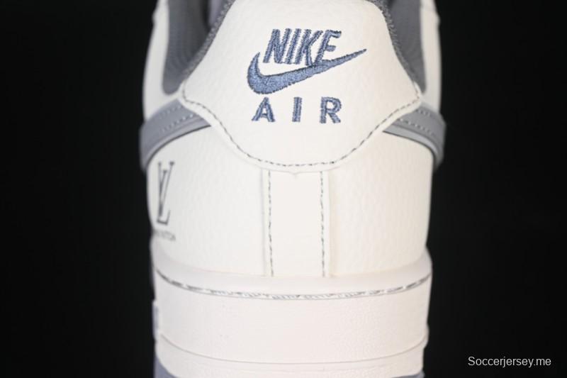 حذاء نايك اير فورس 1 '07 منخفض LV Collaboration LV Collaboration مطبوع عليه شارة بيج اللون البيج، حذاء رياضي كاجوال منخفض - HH7518-079