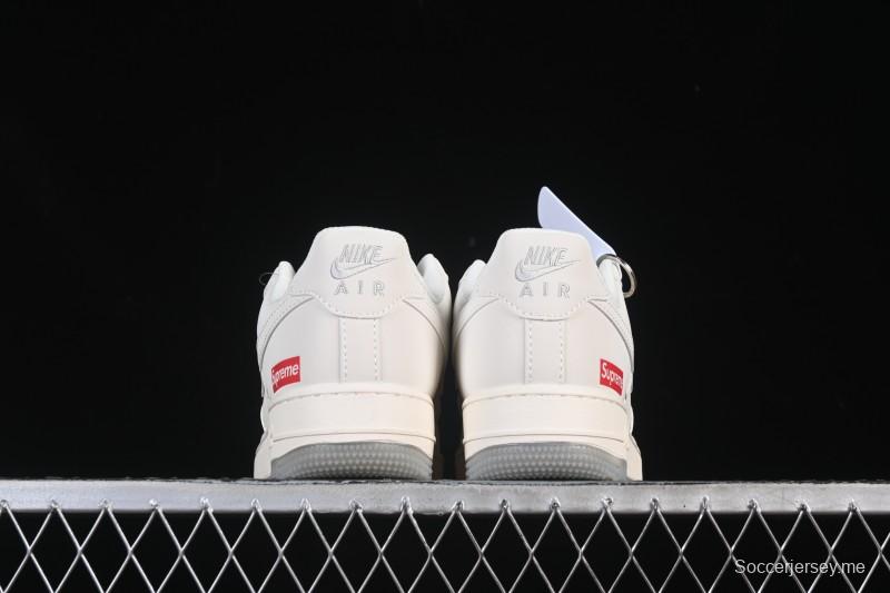 حذاء نايك اير فورس 1 '07 منخفض سوبريم سوبريم بالتعاون مع نايك باللون البيج الرمادي والكريستال سنيكرز كاجوال - XX3168-178