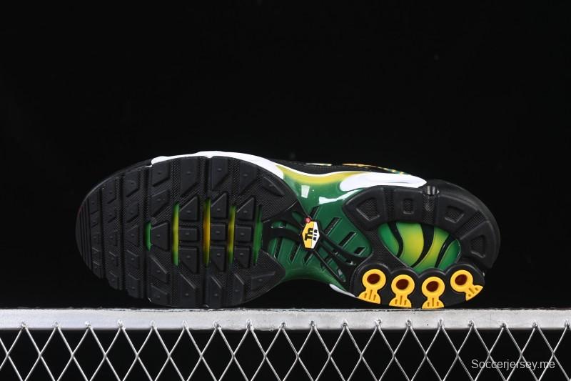 حذاء الجري اير ماكس بلس ريترو من نايك بتقنية الوسائد الهوائية - IB7671-700