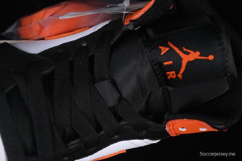 حذاء نايك اير جوردان 1 اير جوردان 1 ميد AJ1 متوسط الطراز الكاجوال بتصميم أسود أبيض برتقالي - DQ8426-801