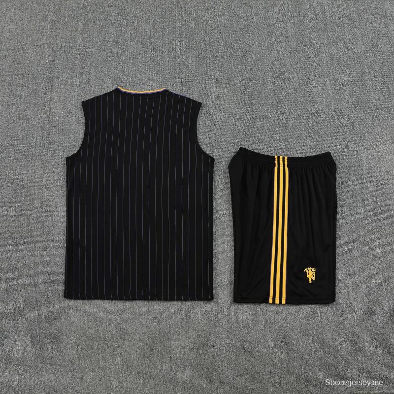 25/26 مانشستر يونايتد أديداس أديداس أديداس سترة نبيذ أصلي + شورت