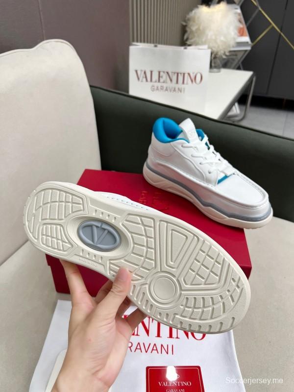 VALENTINO RUNBOOT Mid-Top Sneakers with Lightweight Comfort - AS00380