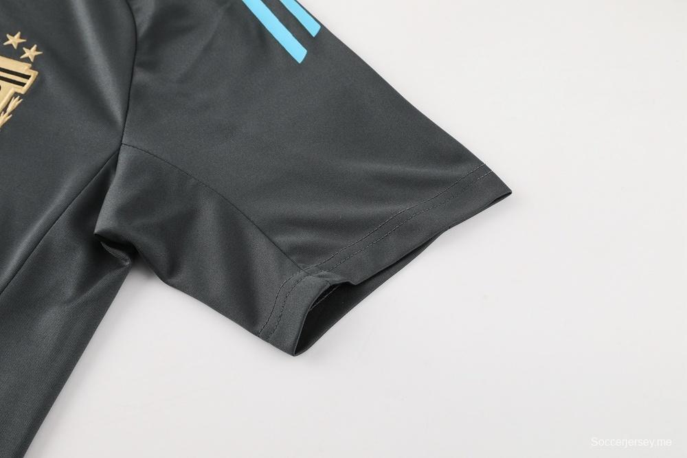 2025 الأرجنتين 2025 كم قصير رمادي داكن + شورت كرة قدم قصير رمادي داكن