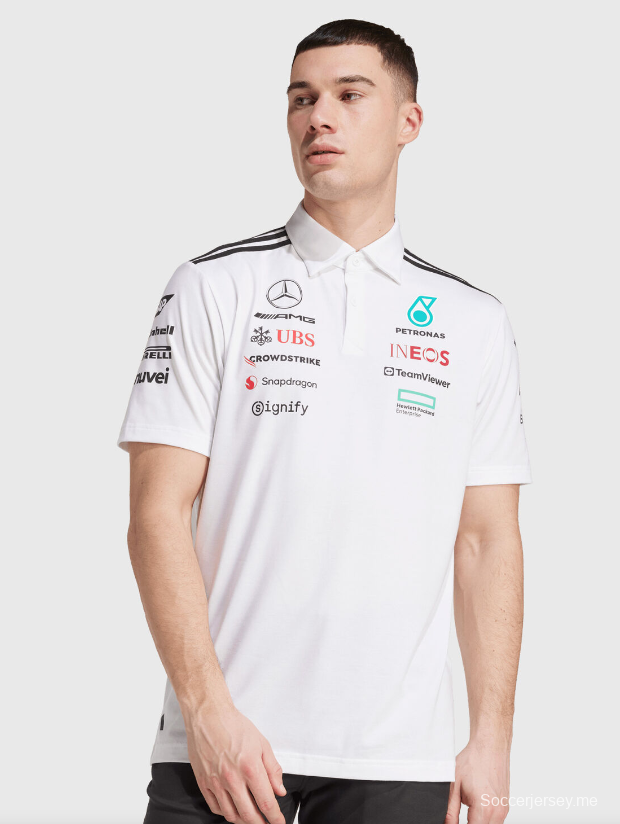 2026 قميص بولو أبيض لفريق مرسيدس-AMG بتروناس للفورمولا 1 F1 2026