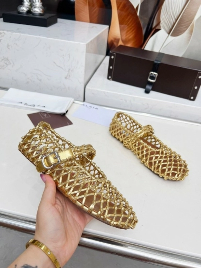 Alaia Handwoven Ballet Dance Shoes with Inner Height Increase - LY00280