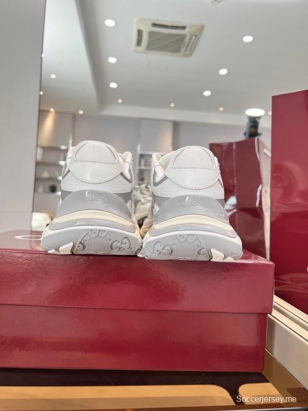 حذاء رياضي 2.0 من غوتشي 2025 SS Collection 2.0 بخطوط عاكسة وتصميم قديم - AS00450