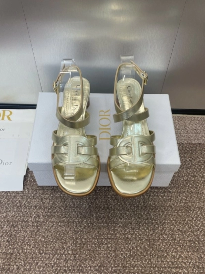 حذاء ديور D-Club D-Club جيلي ملون مجوف بحزام متقاطع ذو كعب متوسط للنساء - KFY00290