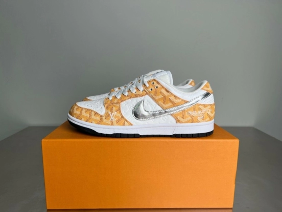 حذاء كاجوال كومفورت كاجوال منخفض من نايك دونك اس بي اس بي - YC