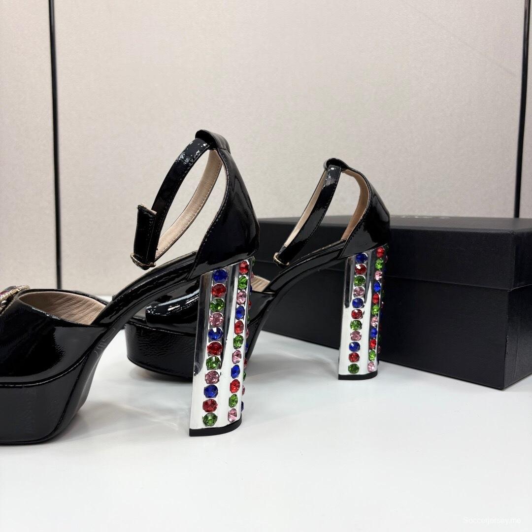 أديداس 2025/SS صندل أديداس 2025/SS جلام روك بكعب مربع ومربّع من الأمام بحزام خلفي - KFY00350