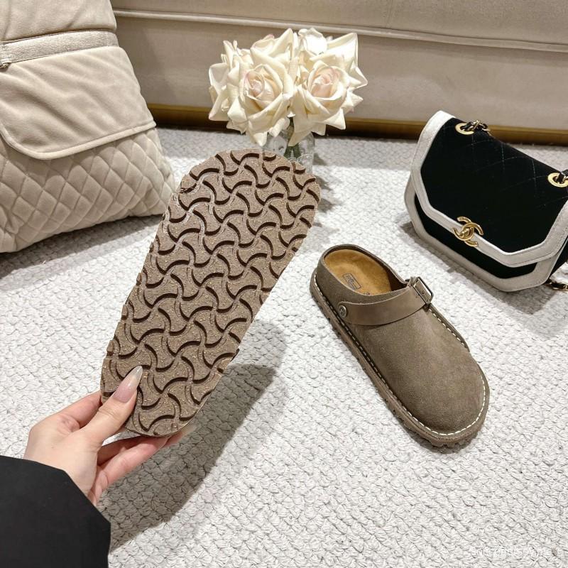 صندل نسائي من بيركنستوك 2025 SS ثنائي الاتجاه من بيركنستوك بجلد الشامواه وإبزيم ريترو - LY00240