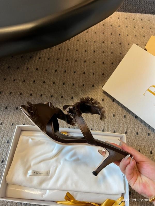 حذاء بعقدة منسوجة يدوياً من ذا رو 25ss - KFY00280