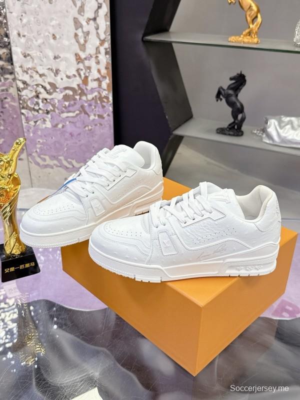 سلسلة أحذية لويس فويتون LV Trainer LV الرياضية الطويلة بنقشة النعام - AS00400