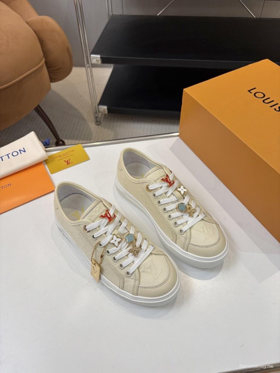 حذاء تزلج رياضي من سلسلة لويس فويتون لاجون بنعل سميك بنقشة الدنيم - AS00300