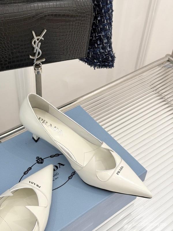 PRADA 2025/SS حذاء فردي بكعب مدبب من الأمام بكعب واحد - KFY00310