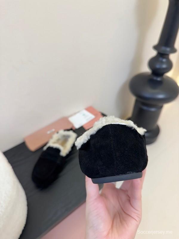 حذاء قطني من الصوف بنعل سميك بنمط بريطاني جديد من الصوف - KFY00320