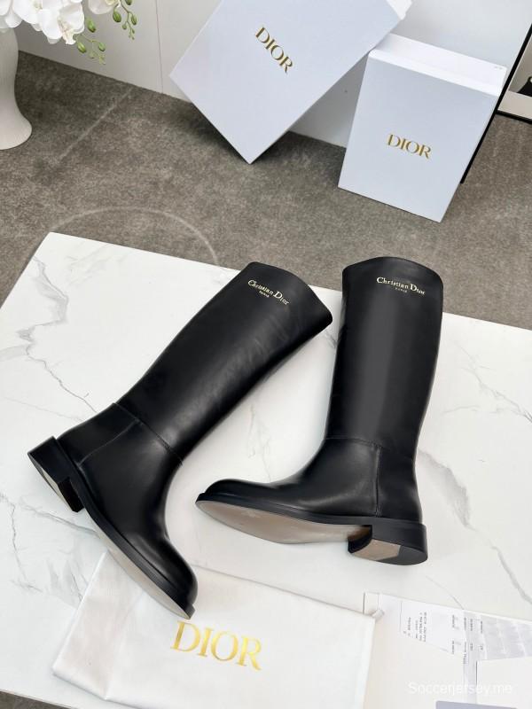 حذاء ديور 2025/SS من ديور 2025/SS من الطراز البريطاني القديم بروغ على طراز الفارس الجديد - LY00460