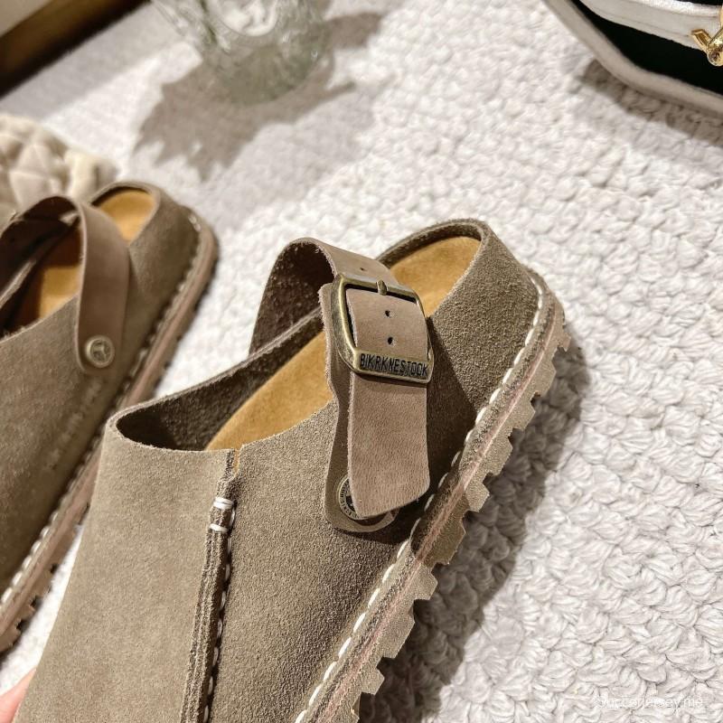 صندل نسائي من بيركنستوك 2025 SS ثنائي الاتجاه من بيركنستوك بجلد الشامواه وإبزيم ريترو - LY00240