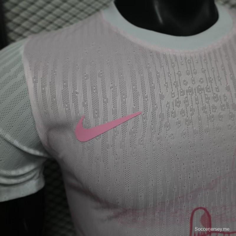 إصدار اللاعب 2026 إصدار خاص للبرازيل 2026 قميص أبيض بنقشة المسيح المخلص باللون الوردي