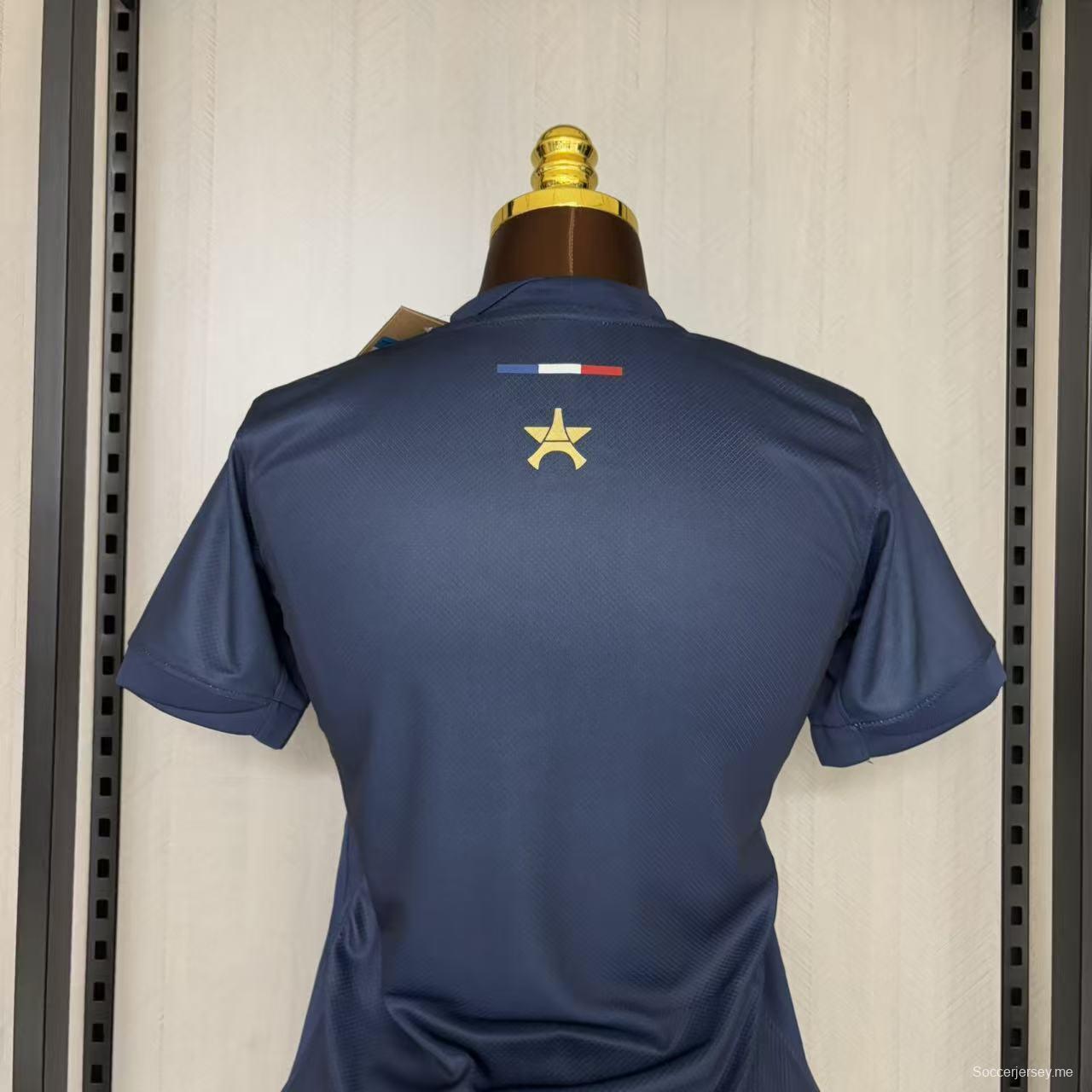 24/25 قميص بطل باريس سان جيرمان للسيدات إصدار 24/25