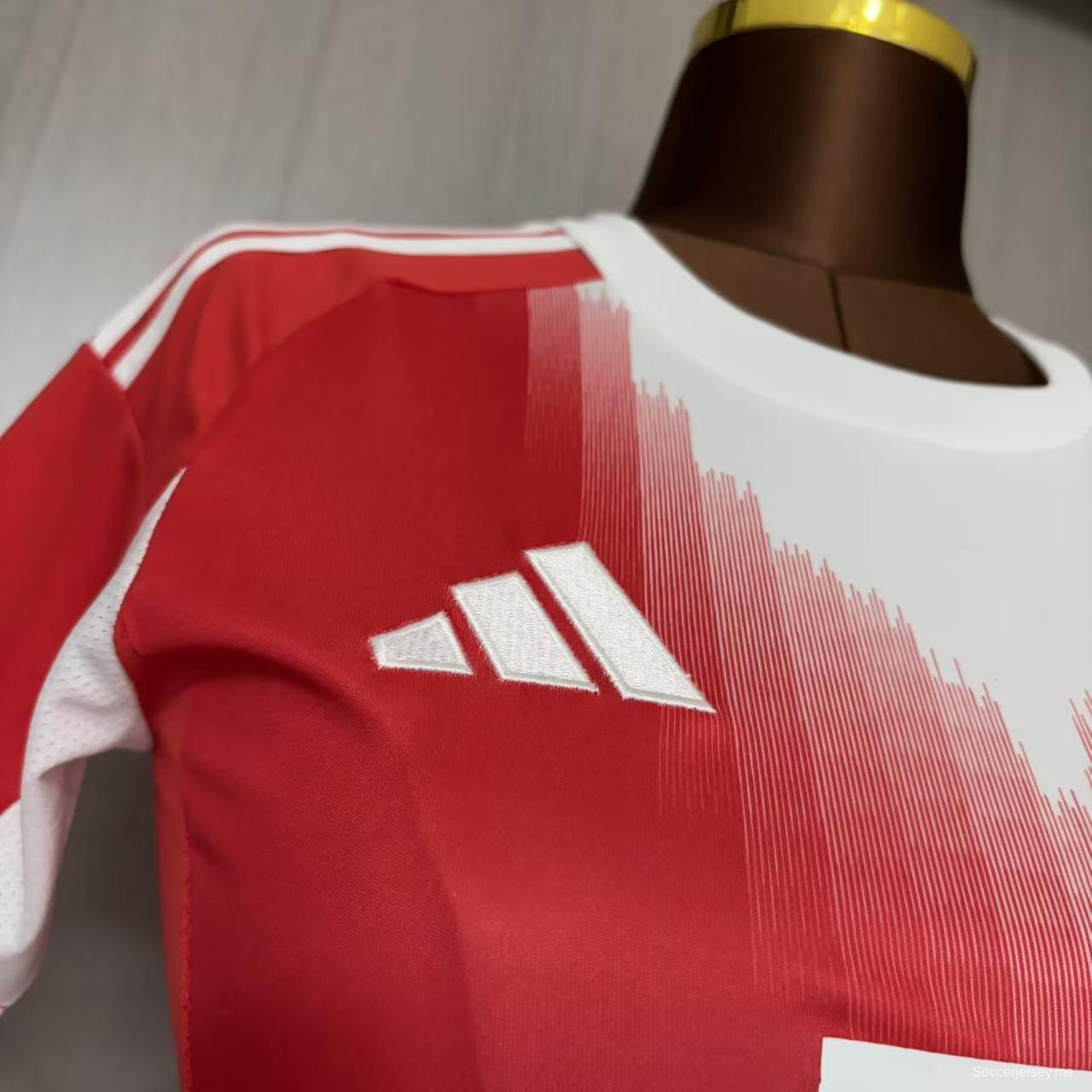 25/26 سيدات بايرن ميونيخ للسيدات القميص الأساسي لبايرن ميونيخ