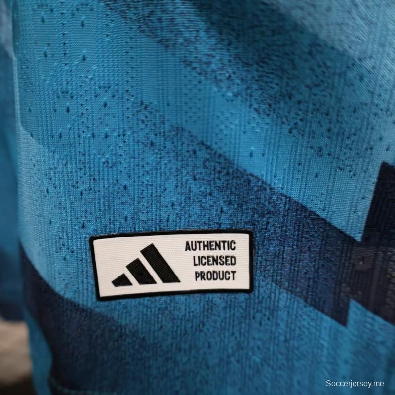 2026 نسخة اللاعبين قميص إسبانيا الأزرق للعب خارج أرضها