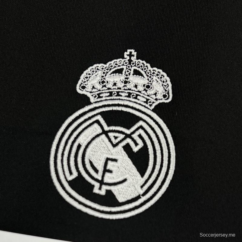 قميص ريال مدريد للرجال طراز لايف ستايل لموسم 2026/2027
