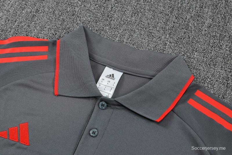 26/27 بايرن ميونيخ  رمادي  قميص بولو للتدريب + بنطال طويل - بدلة رياضية