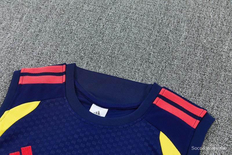 26/27  طقم من سترة تدريب بلا أكمام وشورت باللون الأزرق الداكن من كولومبيا