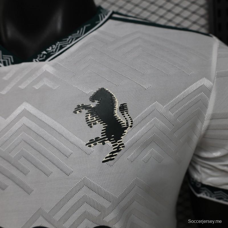 قميص اللاعب إصدار 26/27، يوفنتوس أبيض مع أخضر داكن، إصدار خاص