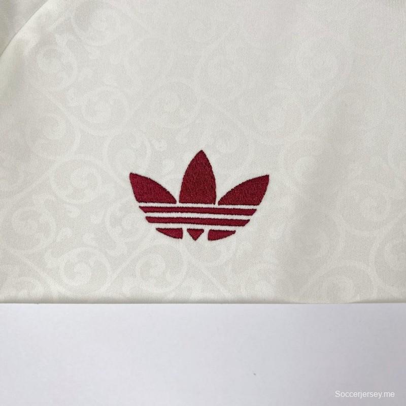 قميص إسبانيا للرجال في كأس العالم 2026 (قميص المباريات الخارجية)