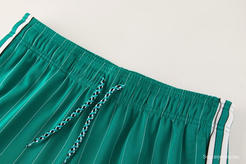 26/27 ليفربول   قميص أخضر مخطط   بأكمام قصيرة + شورت كرة قدم