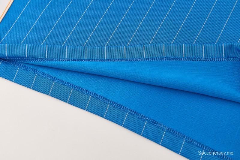 26/27 ريال مدريد  أزرق مخطط  قميص بأكمام قصيرة + شورت كرة قدم